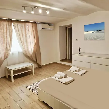 Saint George's House 2 Apartment
